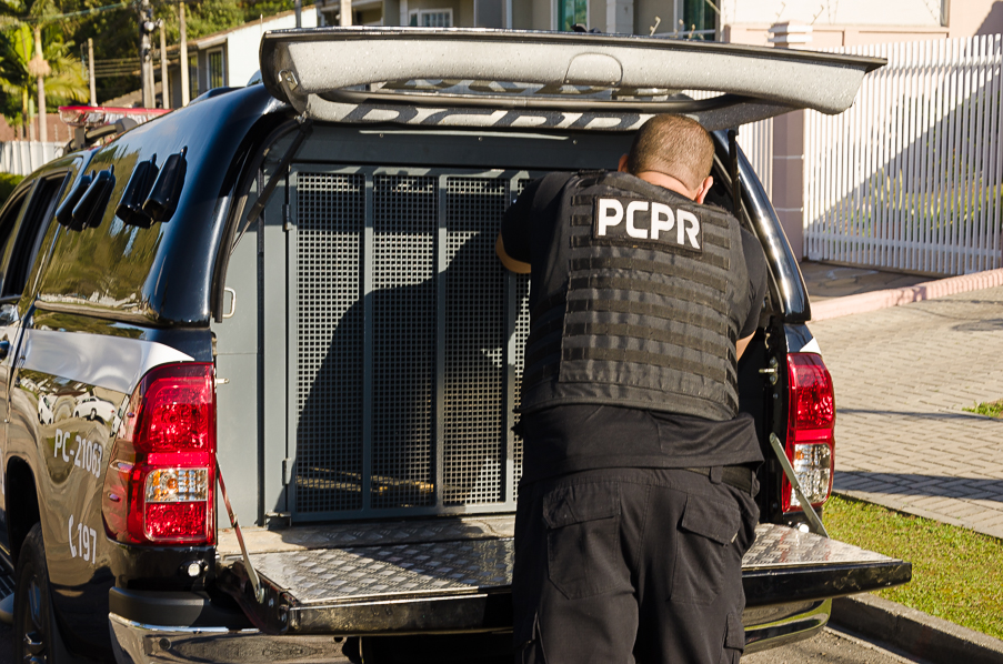 PCPR prende dois homens durante operação de saturação em Curitiba