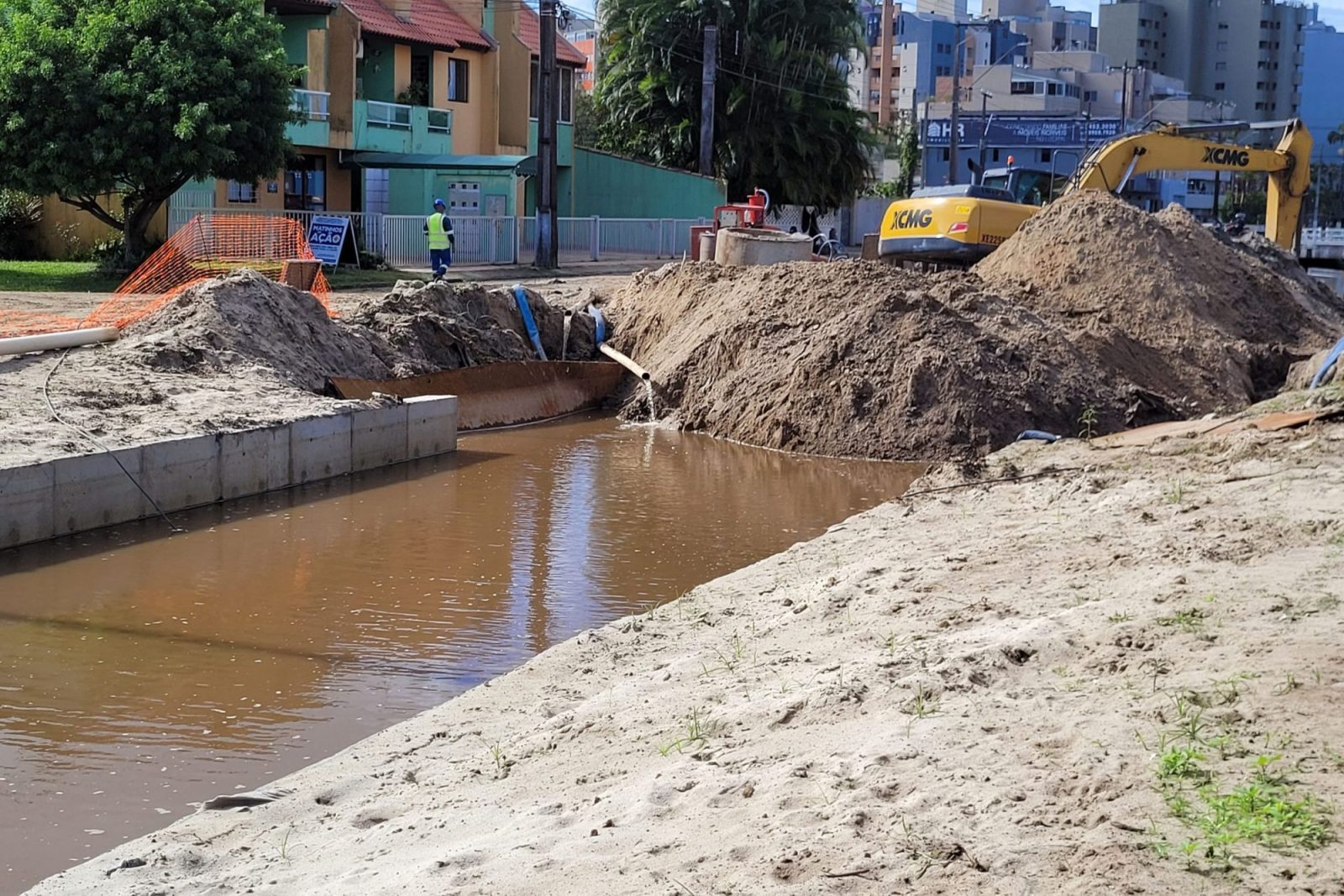 Sistema integrado de drenagem é o foco atual das obras em Matinhos; veja como vai ficar