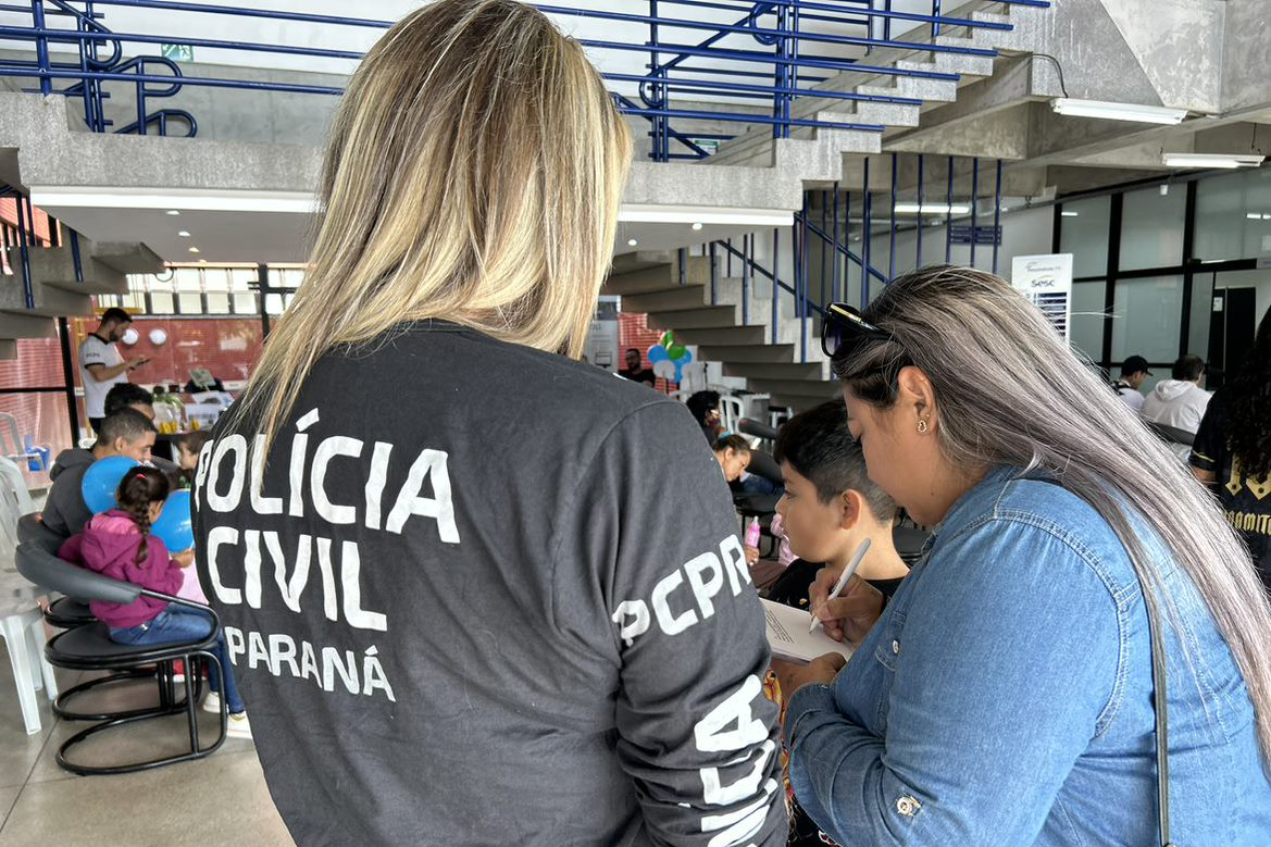 BOs, carteiras de identidades, orientações: PCPR leva serviços à população de Cascavel