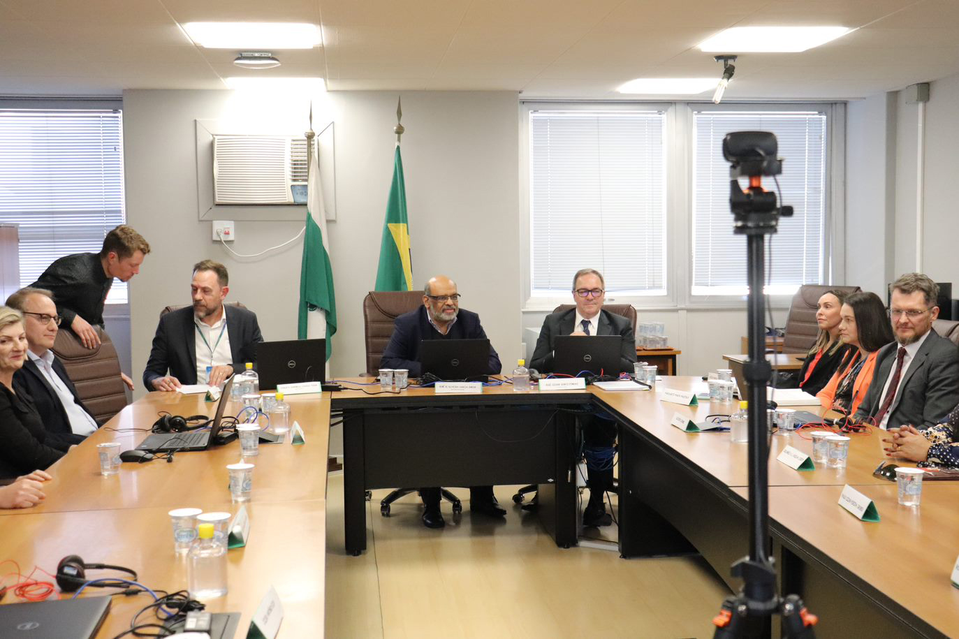 Novos membros do Conselho de Contribuintes e Recursos Fiscais são empossados