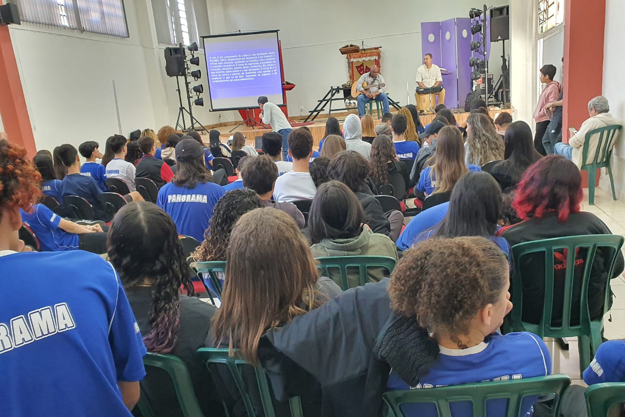 Alunos do Estado participam de ações de educação fiscal em Campo Mourão e Sarandi