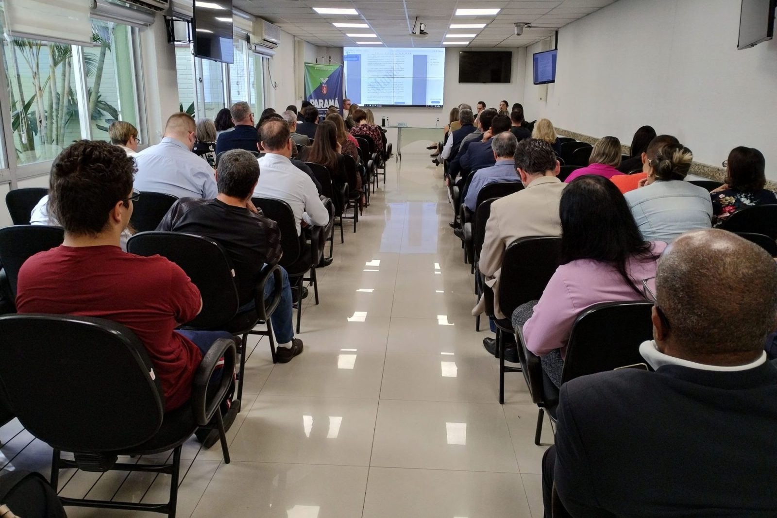 Em audiência pública, Saúde abre credenciamento de prestadores de serviços