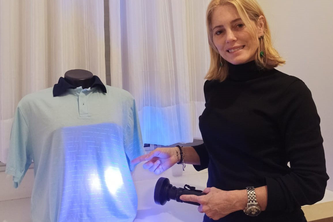 Com apoio do Estado, empresa aplica tecnologia que garante origem de tecidos