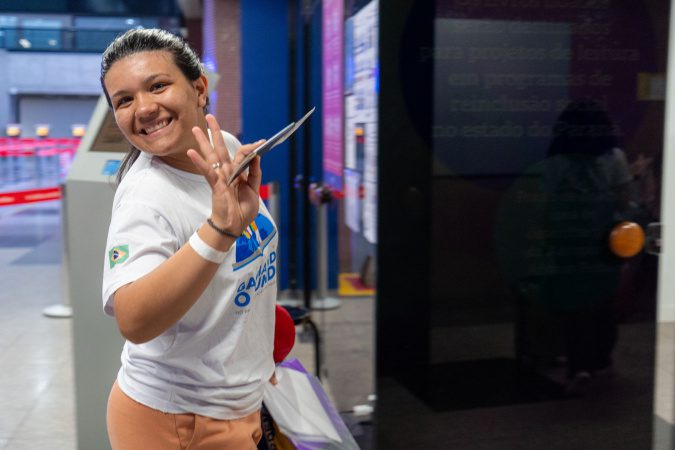 Educação divulga primeira chamada dos convocados do Ganhando o Mundo 2025