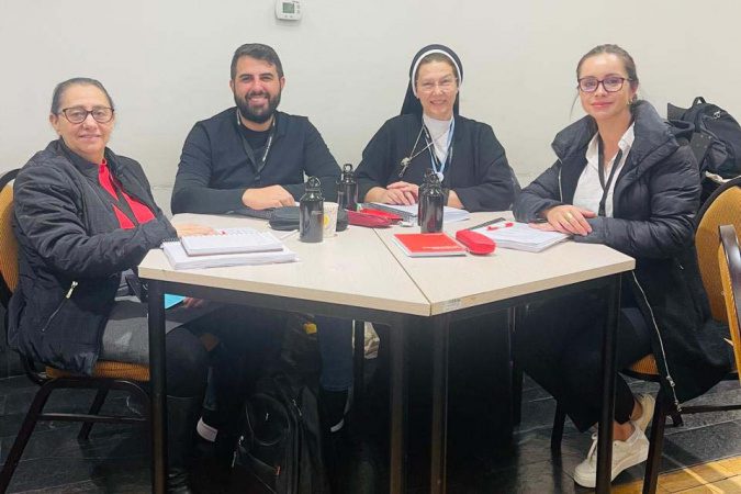 Diretora de escola, freira participa de intercâmbio no Chile e planeja replicar bons exemplos