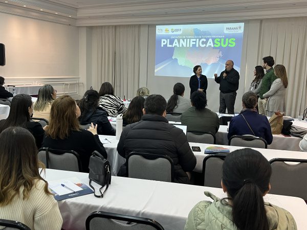 Encontro alinha processos e ações para aprimorar cuidados em saúde mental no SUS