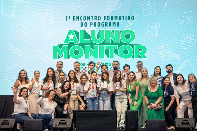 Aluno Monitor: celulares e protagonismo marcam abertura de evento em Foz do Iguaçu