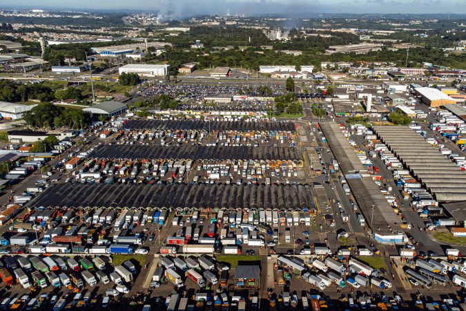 Ceasas do Paraná terão funcionamento alterado nos períodos de Natal e Ano Novo