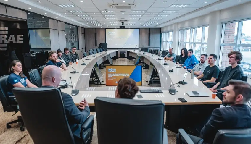 Inova Comércio reconhece alunos do Litoral do Paraná | ASN Paraná