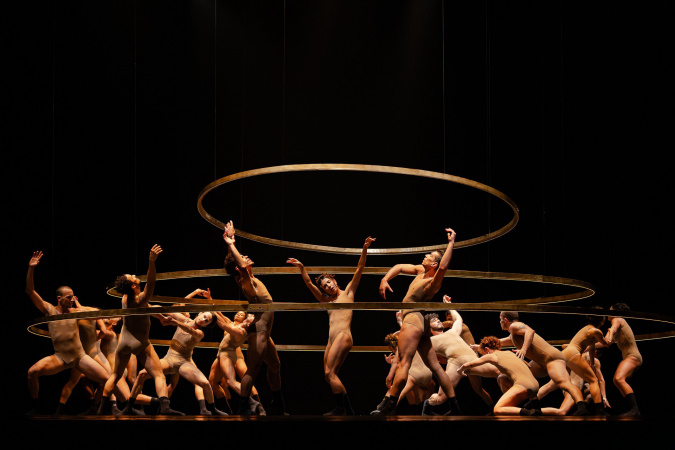 Balé Teatro Guaíra terá turnês nacionais, dança em Portugal e novas coreografias em 2025