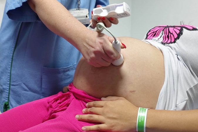 Menor patamar em 5 anos: número de adolescentes grávidas reduz 38% no Paraná
