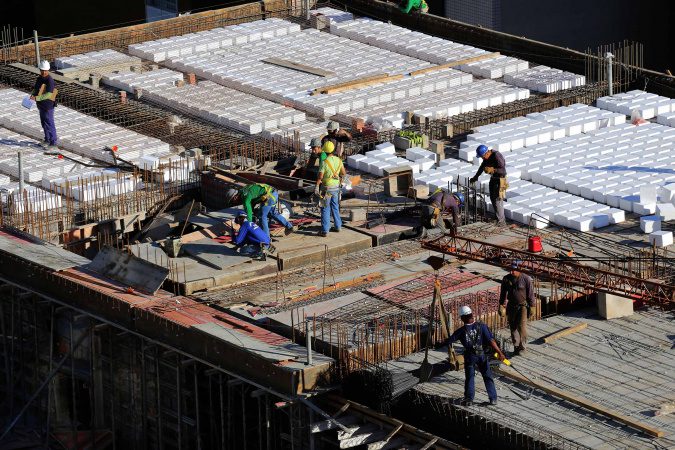 Paraná alcança vice-liderança de empregos da construção civil: 13 mil vagas em 2024