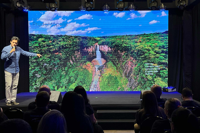 Em Foz do Iguaçu, 150 agentes de viagens participam da Convenção da Abreu, primeira de 2025