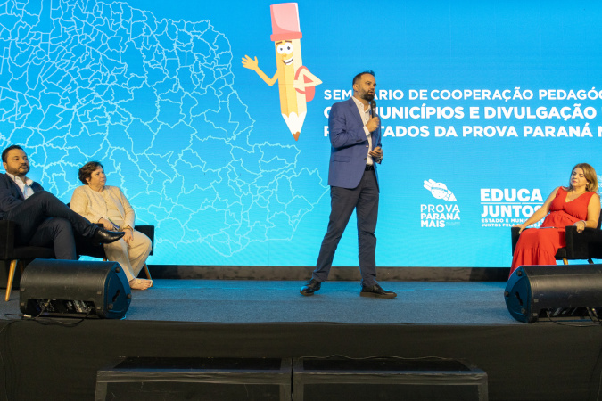 Estado premiará as 300 escolas municipais com os melhores índices de alfabetização