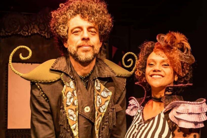 Guaíra recebe “Historieta”, obra com bonecos e mímica com Tim Burton como inspiração