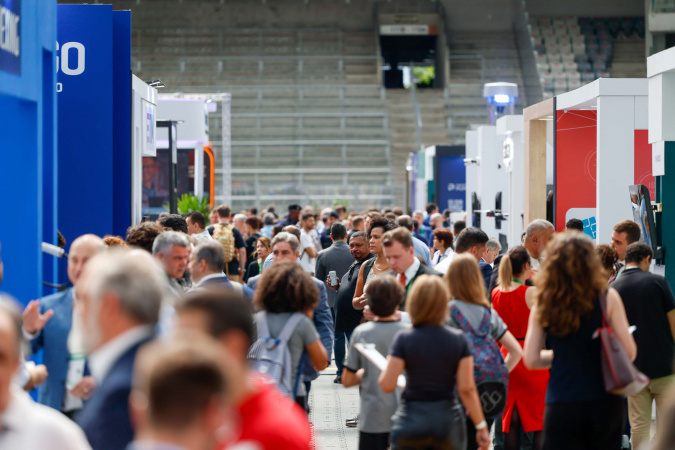 Hotéis quase 100% ocupados: Smart City, festival, show e eventos movimentam Curitiba