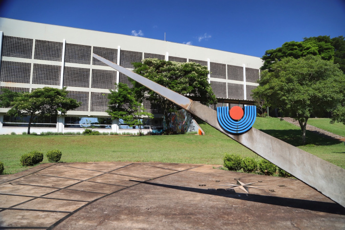 Unioeste abre processo para preenchimento de 336 vagas remanescentes