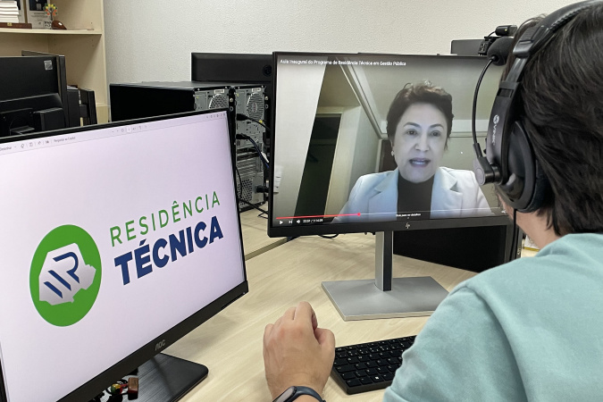 UEPG e UEM realizam aulas inaugurais de novos programas de capacitação profissional