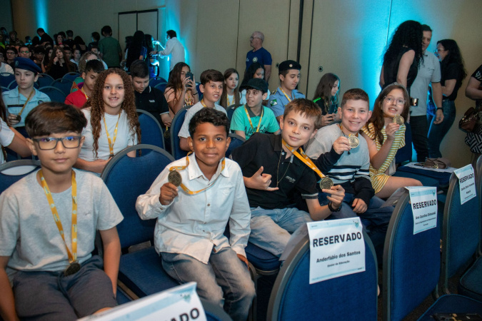 Olimpíada de Matemática das escolas: com 150 campeões, Estado divulga resultado final