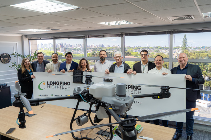 Colégio Agrícola de Guarapuava recebe drone por meio do programa Paraná Competitivo