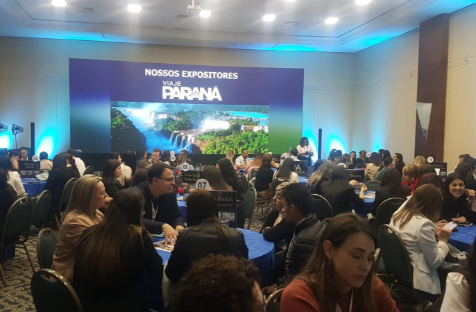 Viaje Paraná apresenta dados turismo estadual a 90 profissionais do setor