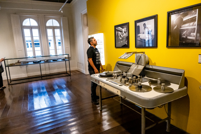 Museu da Imagem e do Som do Paraná reabre as portas após grande modernização