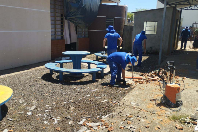 Paraná coloca presos para reconstruir escolas e Apae de Rio Bonito do Iguaçu