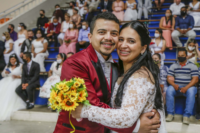 Casamento coletivo gratuito acontece no sábado na Ceasa; inscrições estão abertas