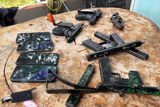 PMPR apreende mil celulares durante operação contra quadrilha em Londrina