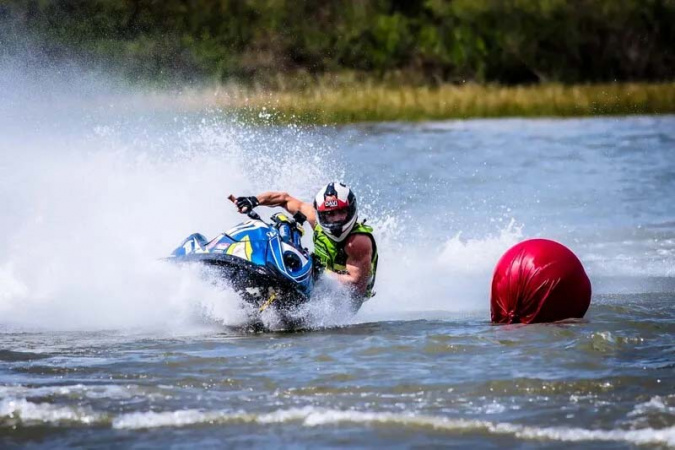 Paraná recebe 80 pilotos na 2ª etapa do Campeonato Brasileiro de Jet Ski