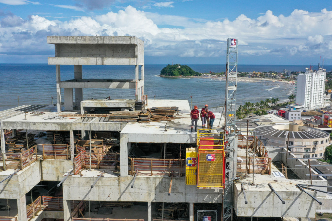 Maior do País: salário médio da construção civil no Paraná chega a R$ 3,8 mil