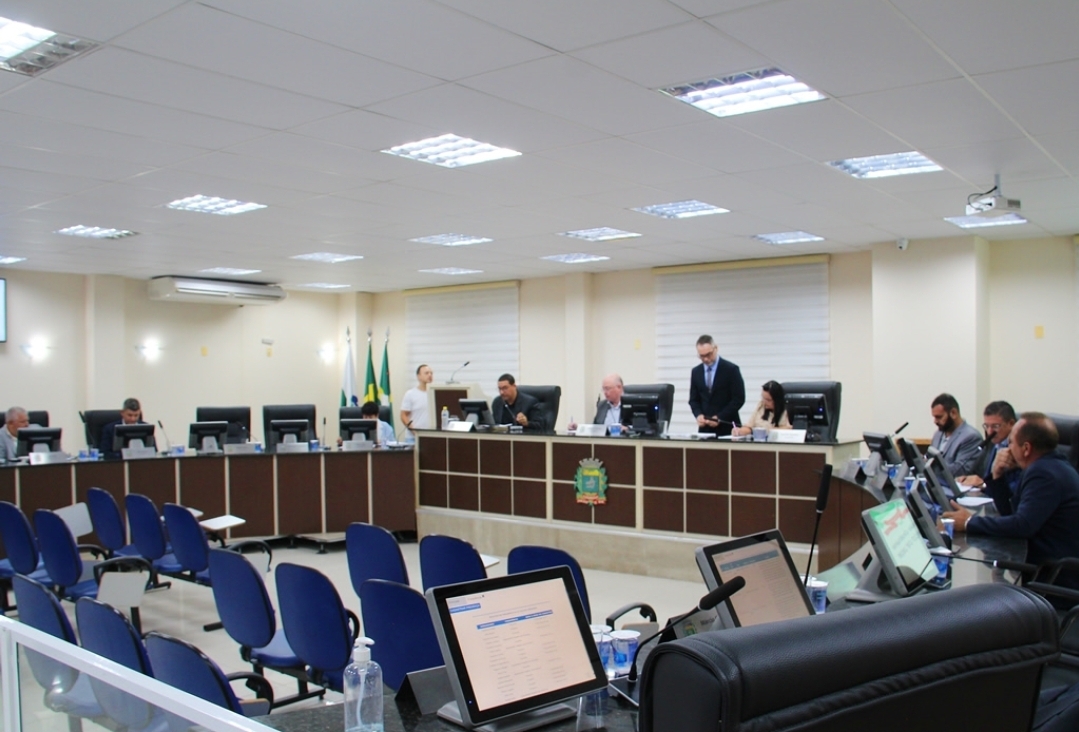 Proposta de nova sede para Câmara de Paranaguá gera críticas