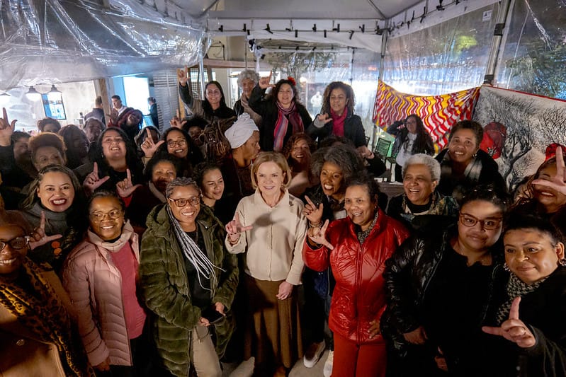 Mulheres negras do Paraná recorrem a Gleisi por representação negra no STF