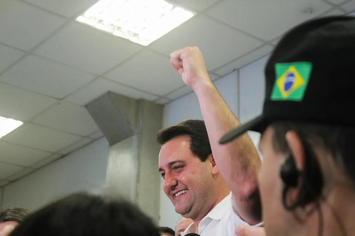 Ratinho deixará dívida histórica na educação de jovens e adultos
