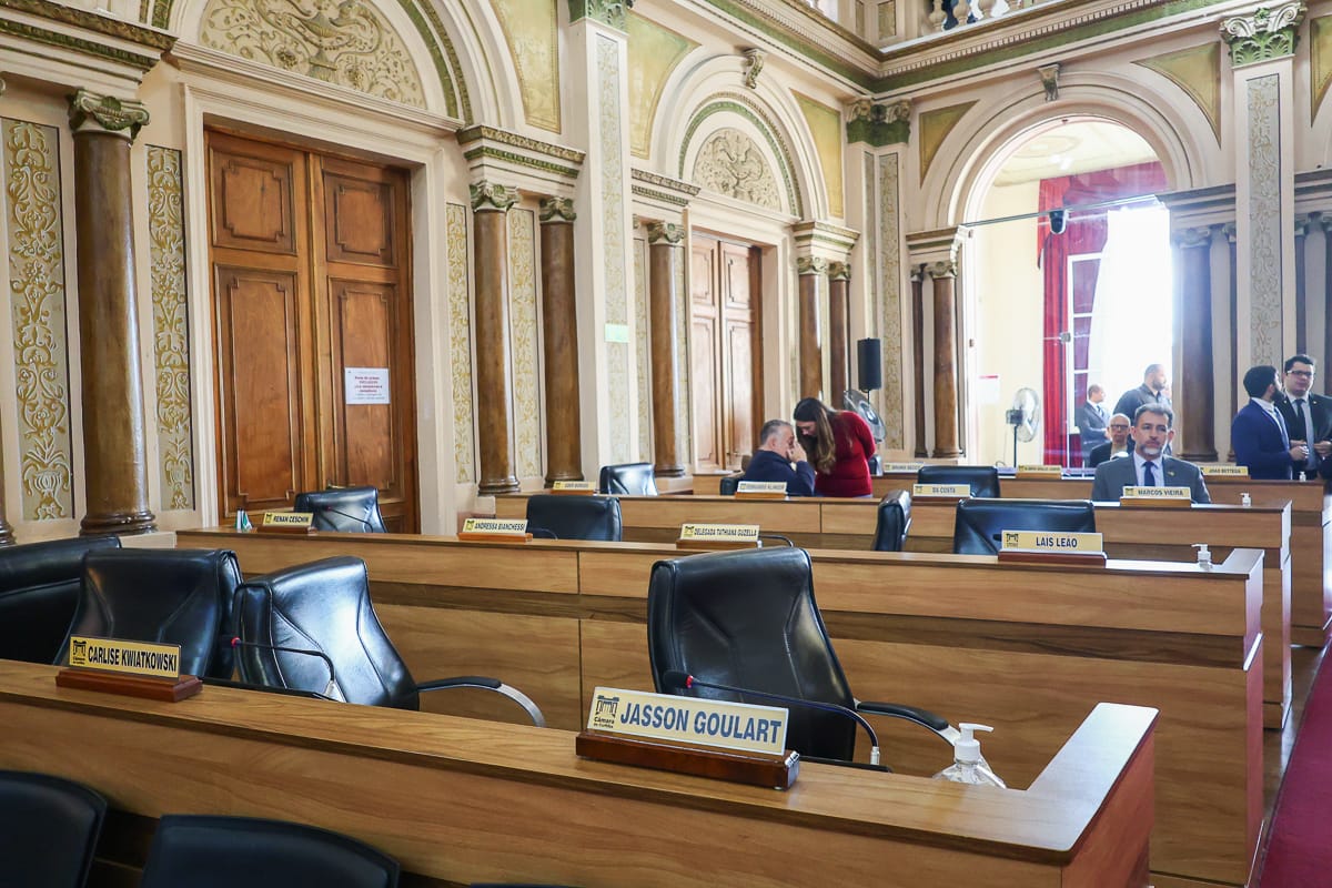 Vereadores rejeitam novas sedes do Conselho Tutelar em Curitiba e dizem que assunto será tratado na LOA