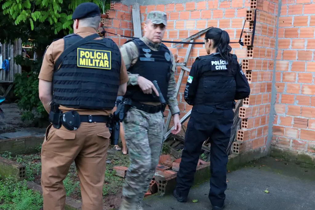 Operação Cidade Segura prende 17 pessoas no Litoral do Paraná